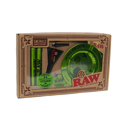 RAW — 20TH ANNIVERSARY GIFT SET